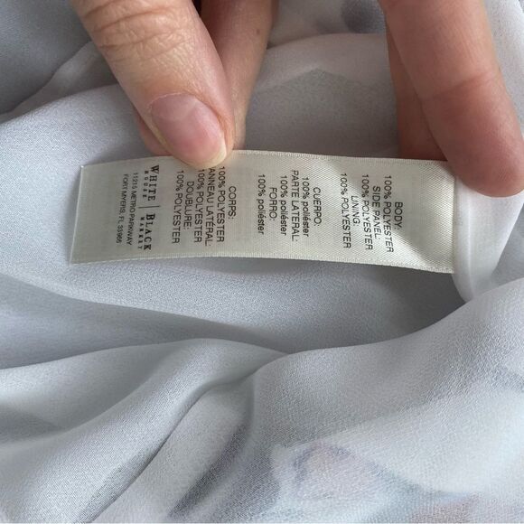 WHITE HOUSE BLACK MARKET | floral blouse - Picture 9 of 11